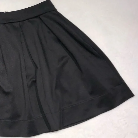 Black Flowy Mini Skirt with Back Zipper - Picture 4 of 9